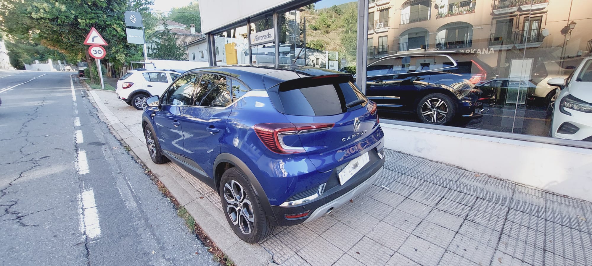 Renault Captur 1.0. tce 90cv foto 9